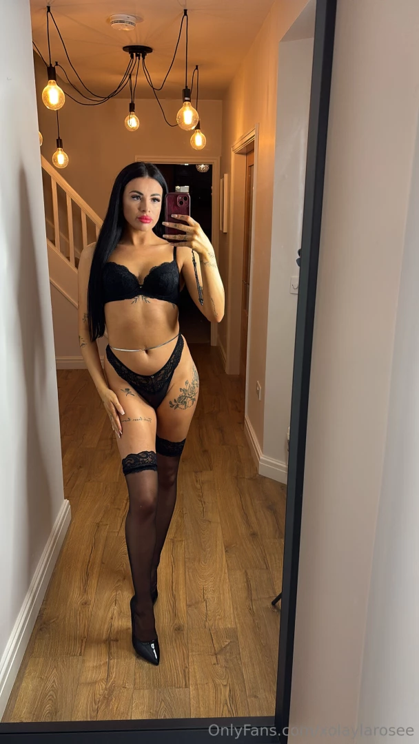 Come chat to me on my exclusive page for 3 laylala123 if you quote 