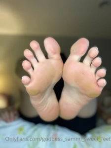 Who likes toes part 4