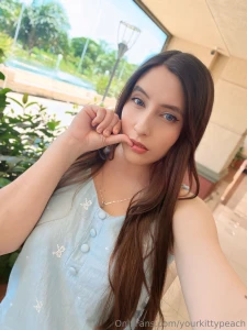 Don t let this angelic look fool you i m pure temptation