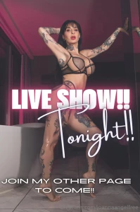 Live show starting soon 8pm est click here to join me joannaangel