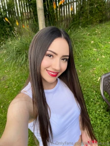 Selfie game strong mood unbothered