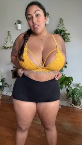 Hey hot stuff top tipper gets a spicy fan sign from yours truly c mon