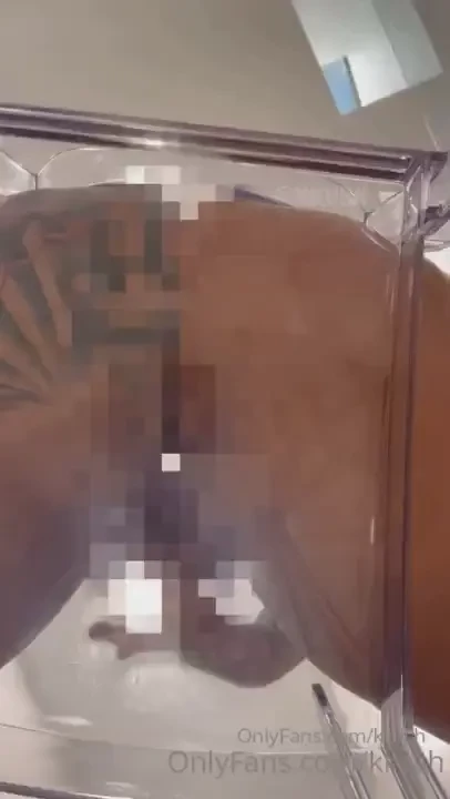 Wanna cum baby my pussy is wet asf and i m abt finger my self in the 