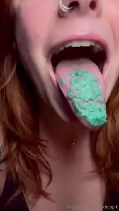 Hahahaha the drool at the end 