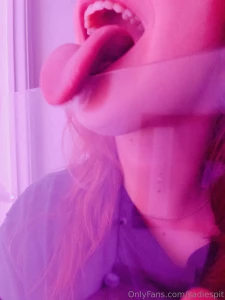 Glass-licking i m not gonna lie glass-licking turns me on sooooooooo