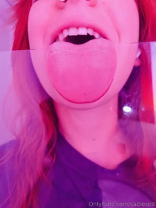 Glass-licking i m not gonna lie glass-licking turns me on sooooooooo part 3