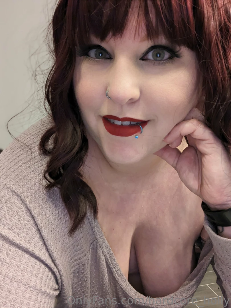 Just want to say hi and that i miss your face 