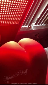 My ass is hawter than july right now maybe i should have someone hose