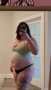 Currently in weekend stuffing mode and i feel massive just took a fat