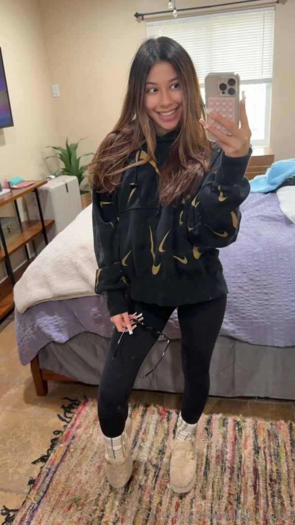 I ll be live tonight 8pm pst 