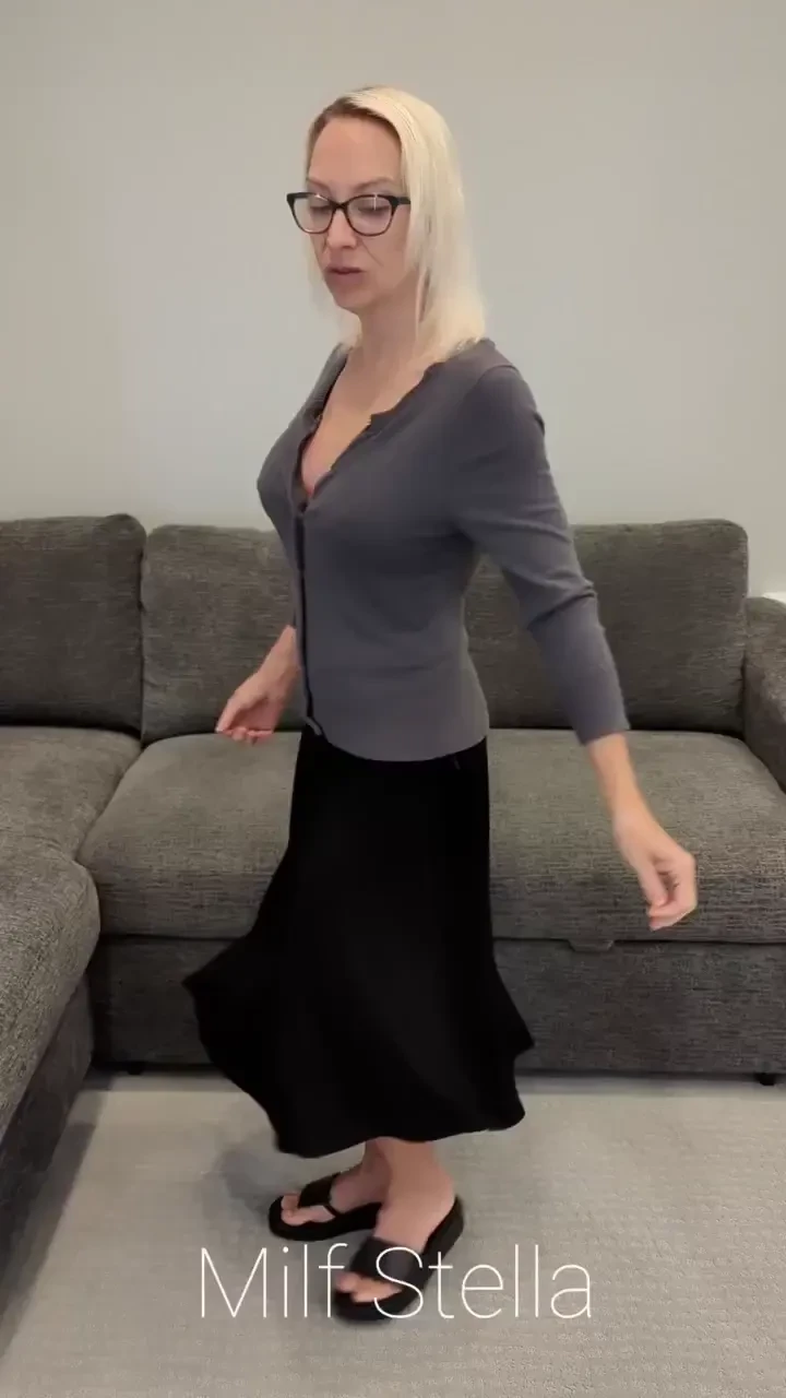 Hi i m your tutor what would you like to learn today want to see more 