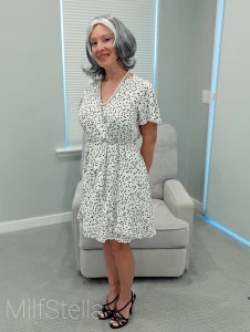 Say hello to sherry want to see more of me only_stella