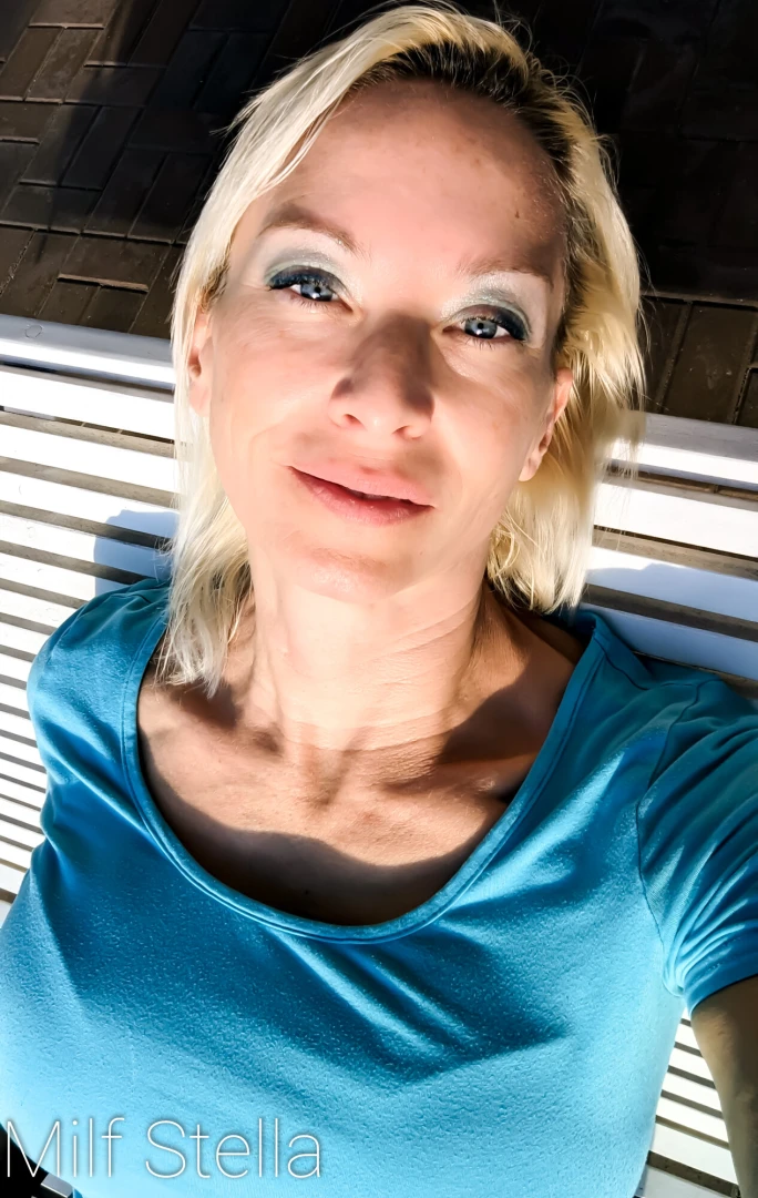 Enjoying golden hour on my swing want to see more of me only_stella 