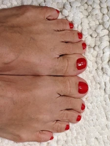 These dirty feet need a bath want to see more of me only_stella