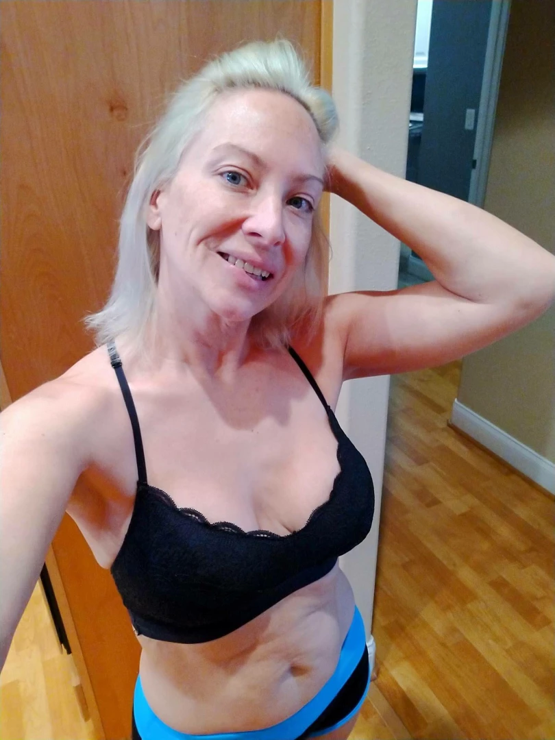 Hey there want to see more of me only_stella 