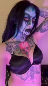 Be honest does it look like i got cum in my eyes again