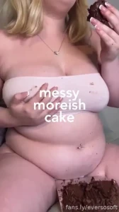 Messy moreish cake