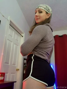 Do you all even like fit girls anymore i ve been working hard to fill part 1