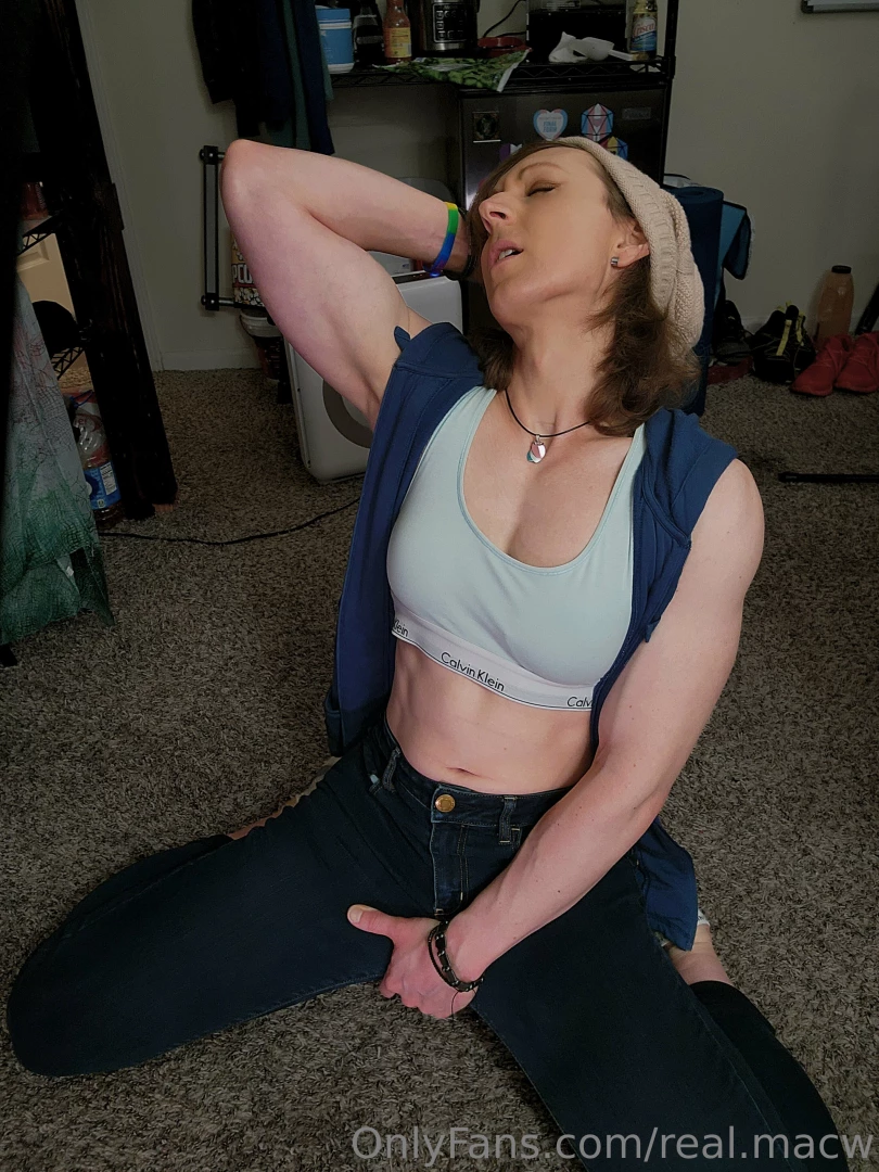 Feeling so excited today for some reason maybe you can help out 