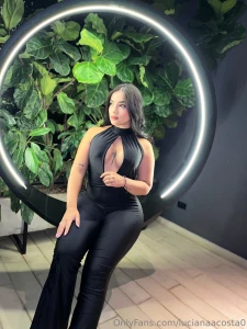 Soft moans heavy hips