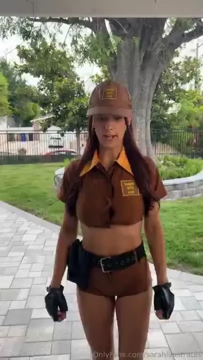 Sharing my husband w victorialit he gets the best of both worlds 