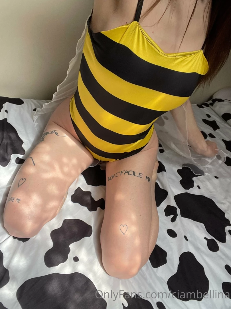 Oggi la giornata mondiale delle apiiii io le amo da morire sono part 2 