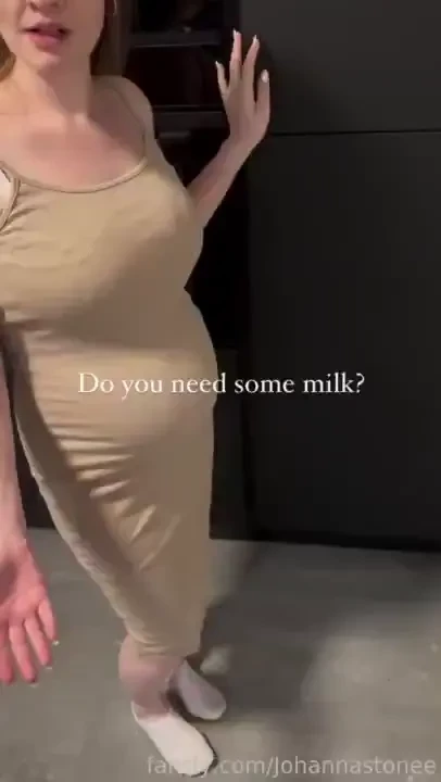 Do you want to suck on my tits milf pregnant mommy preggo milk 