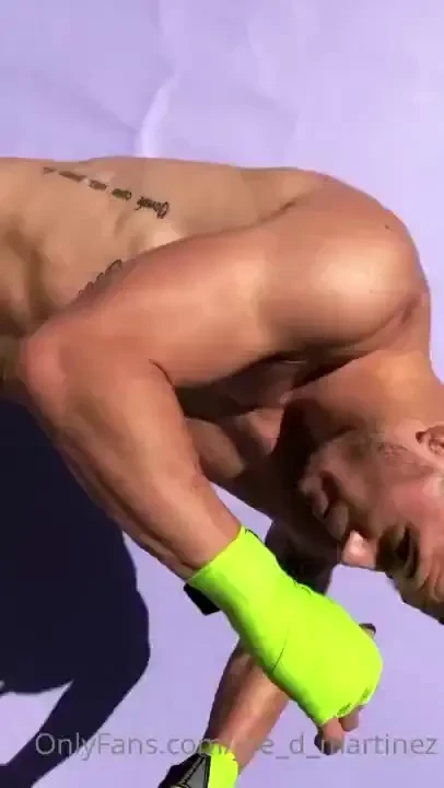 I wanna get hot and sweaty 