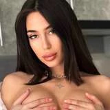 🍒 L O U I S E 🍒