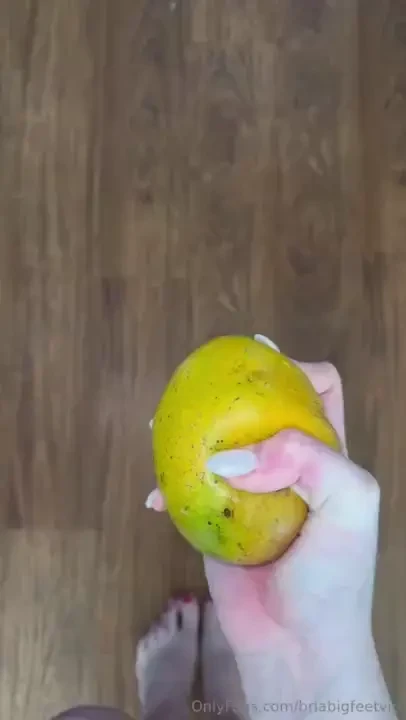 Milking this mango like it s you 2 min fruit crush talking about part 2 