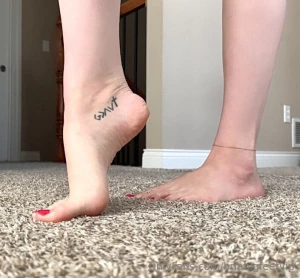 I m looming over the city of la ordering the people to worship me and part 1