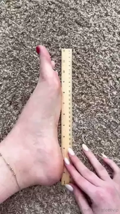 Wonder how your tiny dick would look between my massive soles pretty part 2 