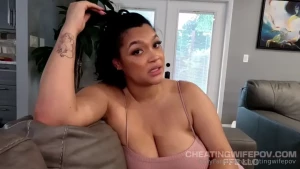 Ashlyn gets attention s3 e8 ashlyn s husband clearly doesn t care