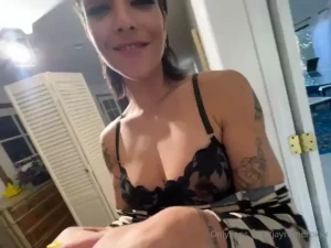 Some behind the scenes with brooklyngrayxxx she s naughtyyyy i just