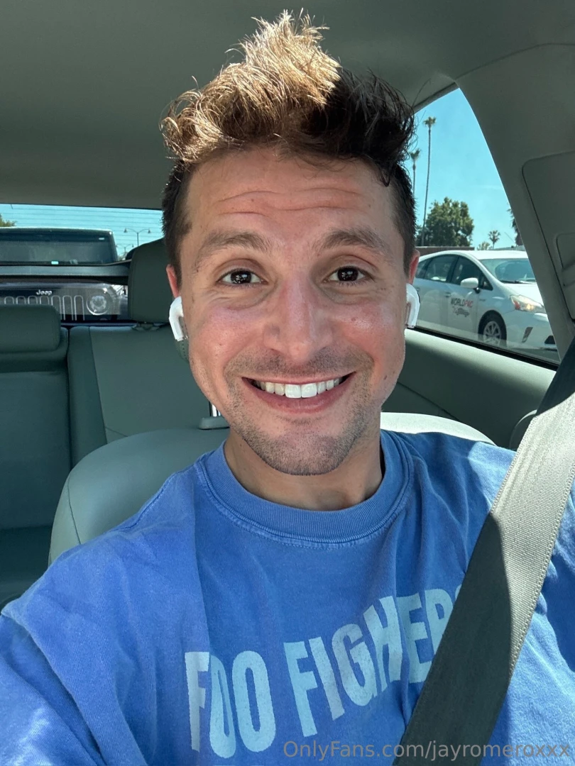 Quick snap while stuck in traffic 