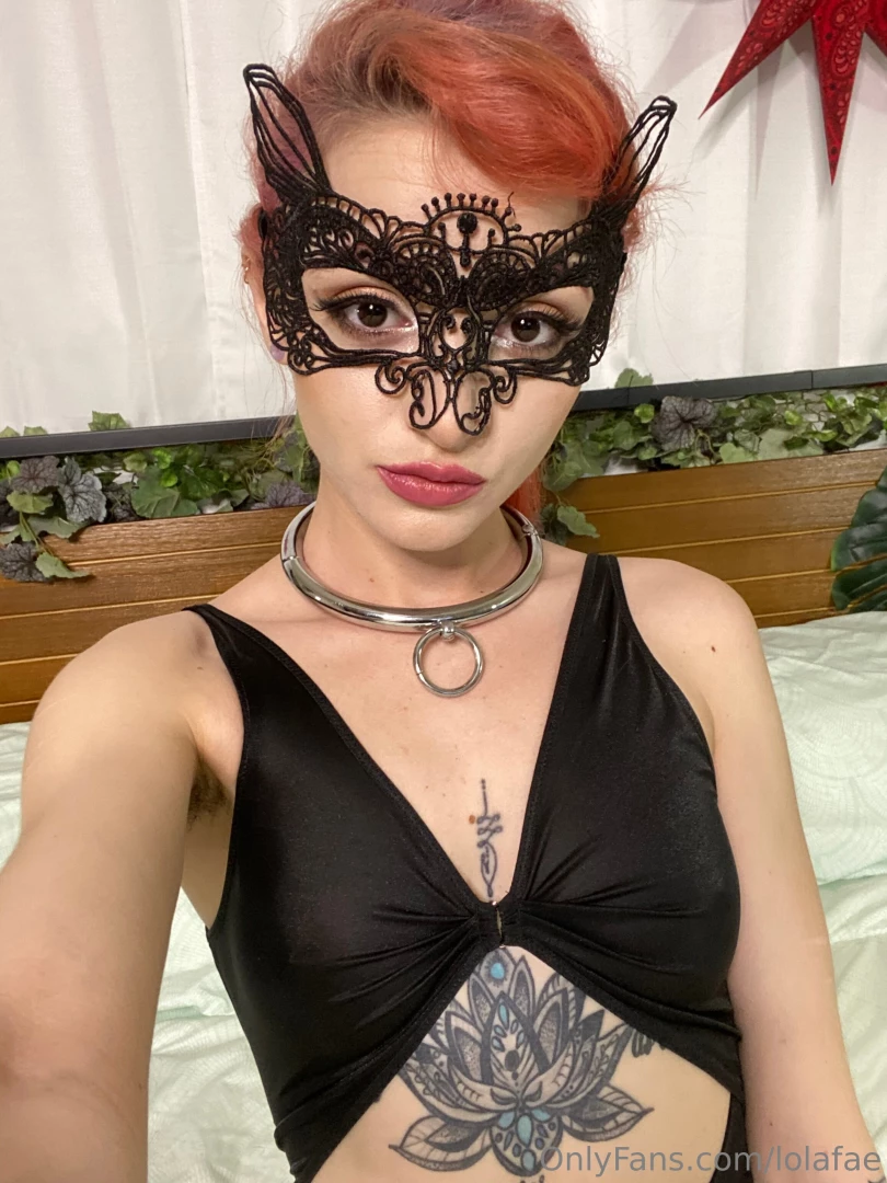 I m doing a special cosplay costume bundle for halloween dm me about 