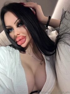 Enjoying my evening in the bed