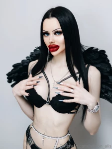 Black and red part 6