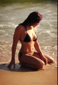 Throw back to the beach and memories of far away places
