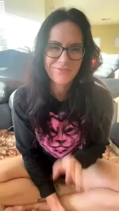 Here s the livestream from tonight it s so fun to get on and discuss 