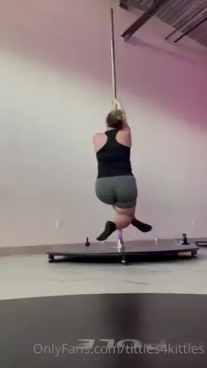 If y all send me 20 dollars i could buy a pole lol i had so much fun 