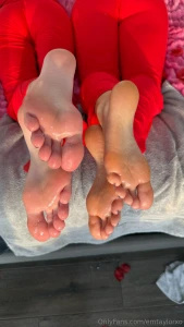 The aftermath of when me and hang10toess let super_soles fuck all four part 8