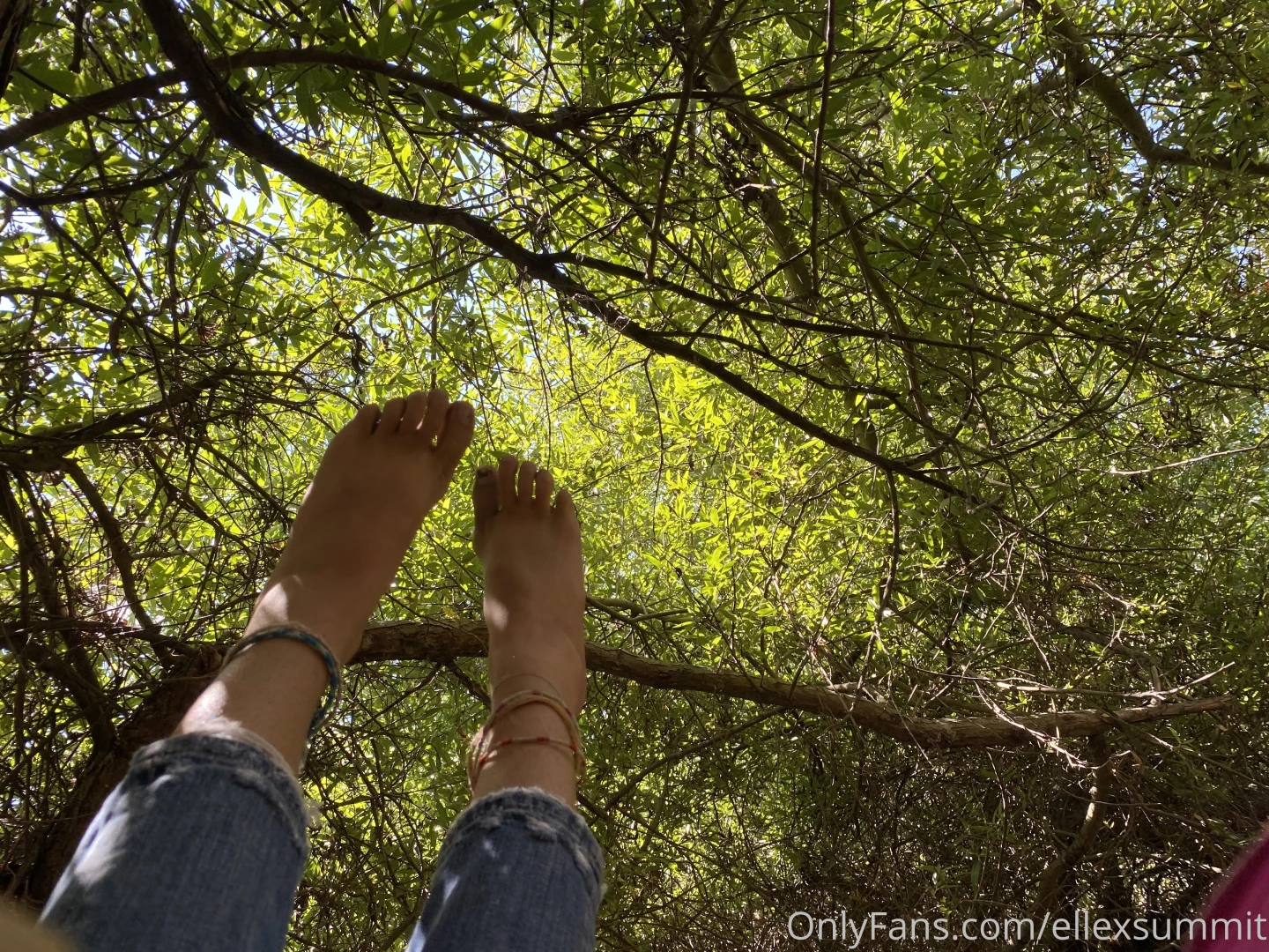 Where are my foot freaks i went on a hike into this really beautiful part 1 