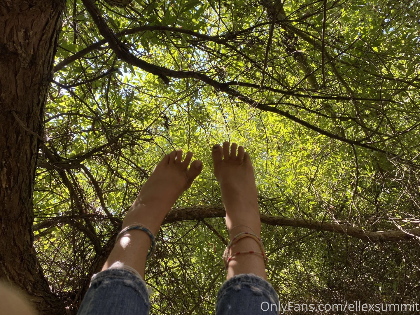 Where are my foot freaks i went on a hike into this really beautiful part 3 