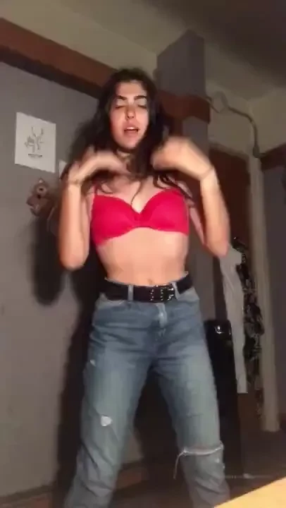 Just fooling around while my roommate sleeps part 1 