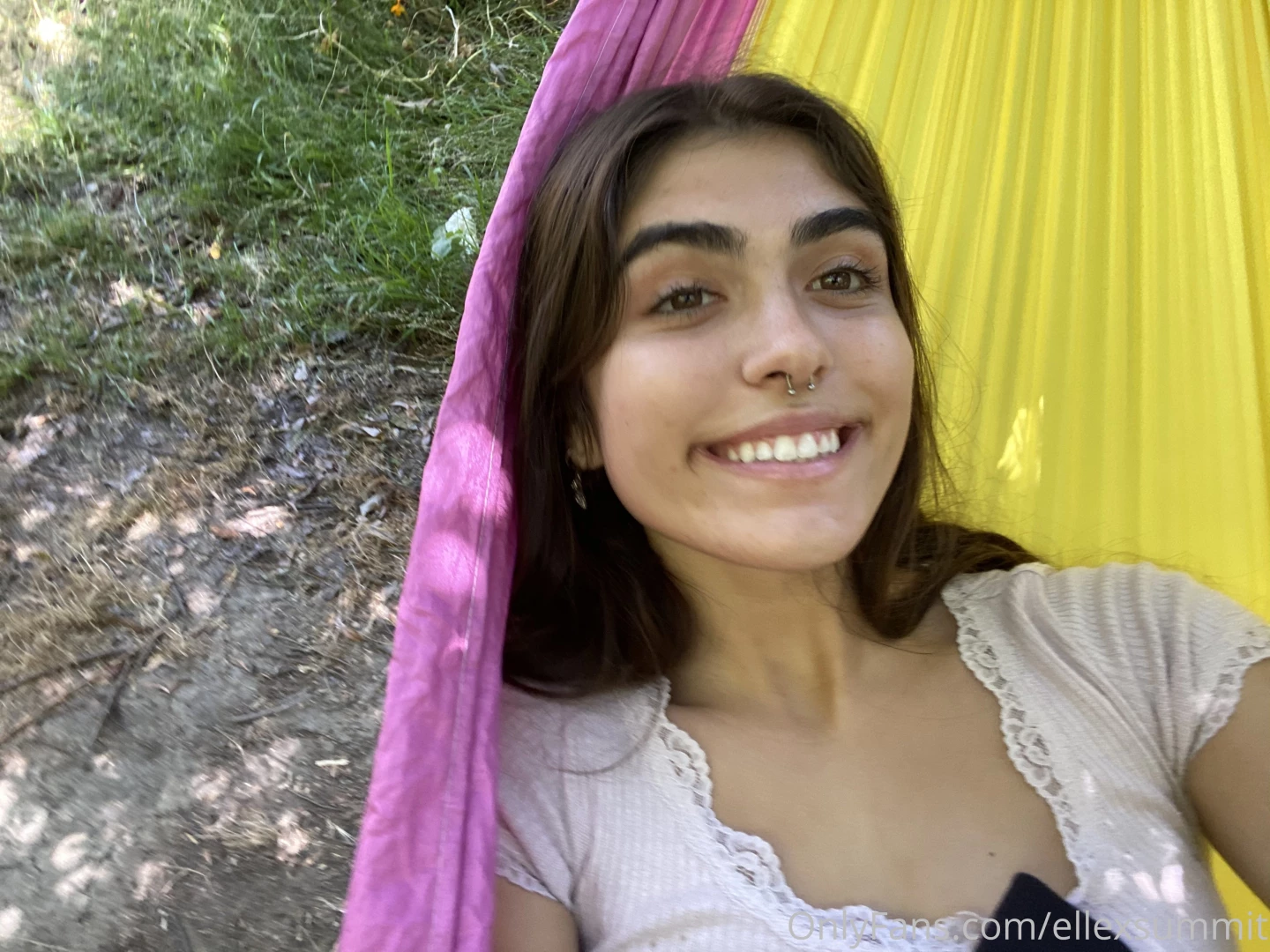 Some selfies i think my smile is actually decent and i ve noticed that part 6 