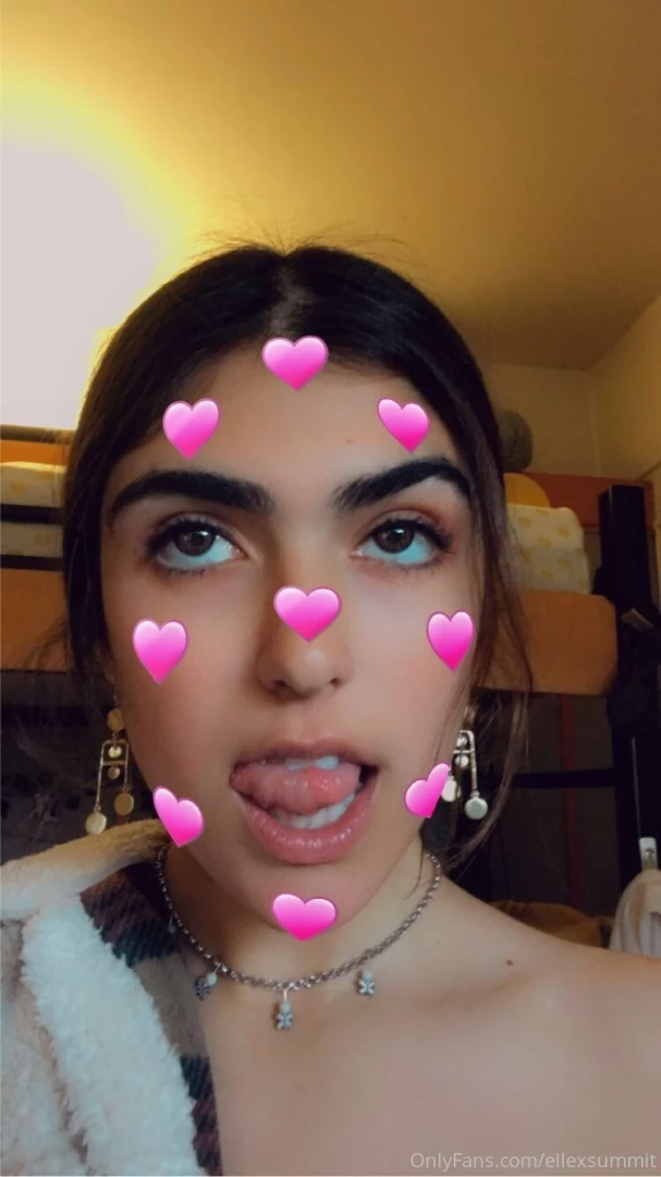 Swipe for a nsfw surprise 