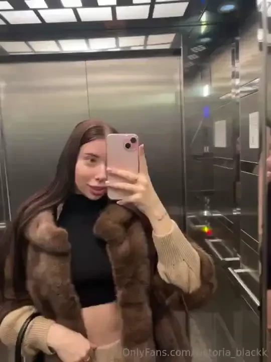 The elevator took too long to go down and i decided to take a moment 