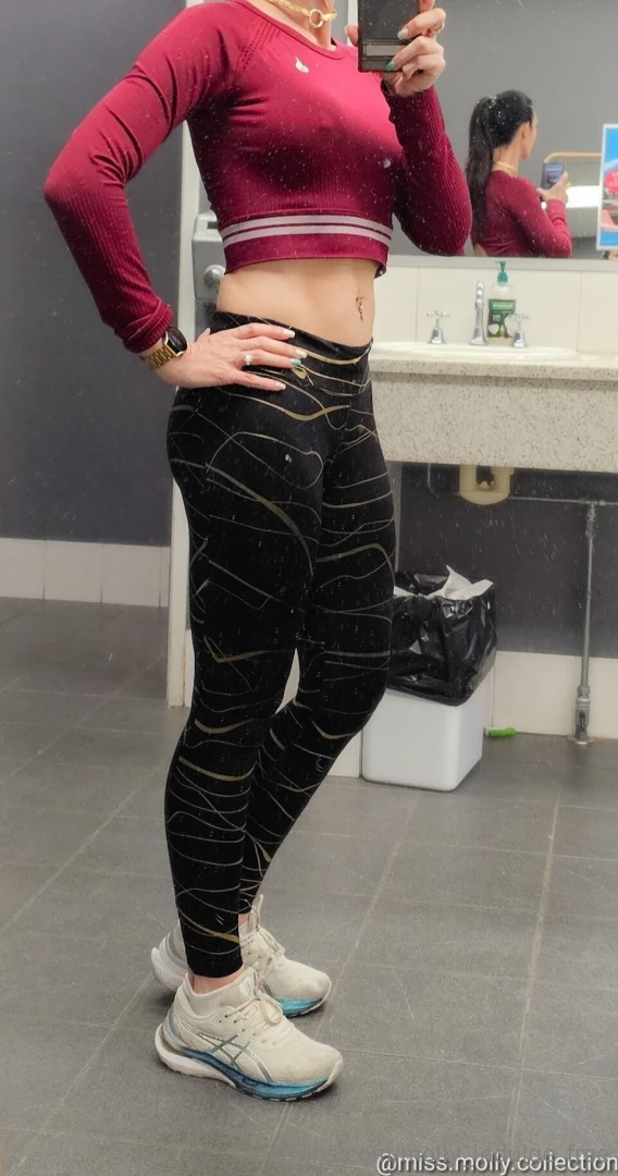 Molly-indulge-free part 1 