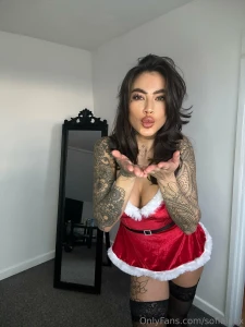 Merry christmas darling message me for a present